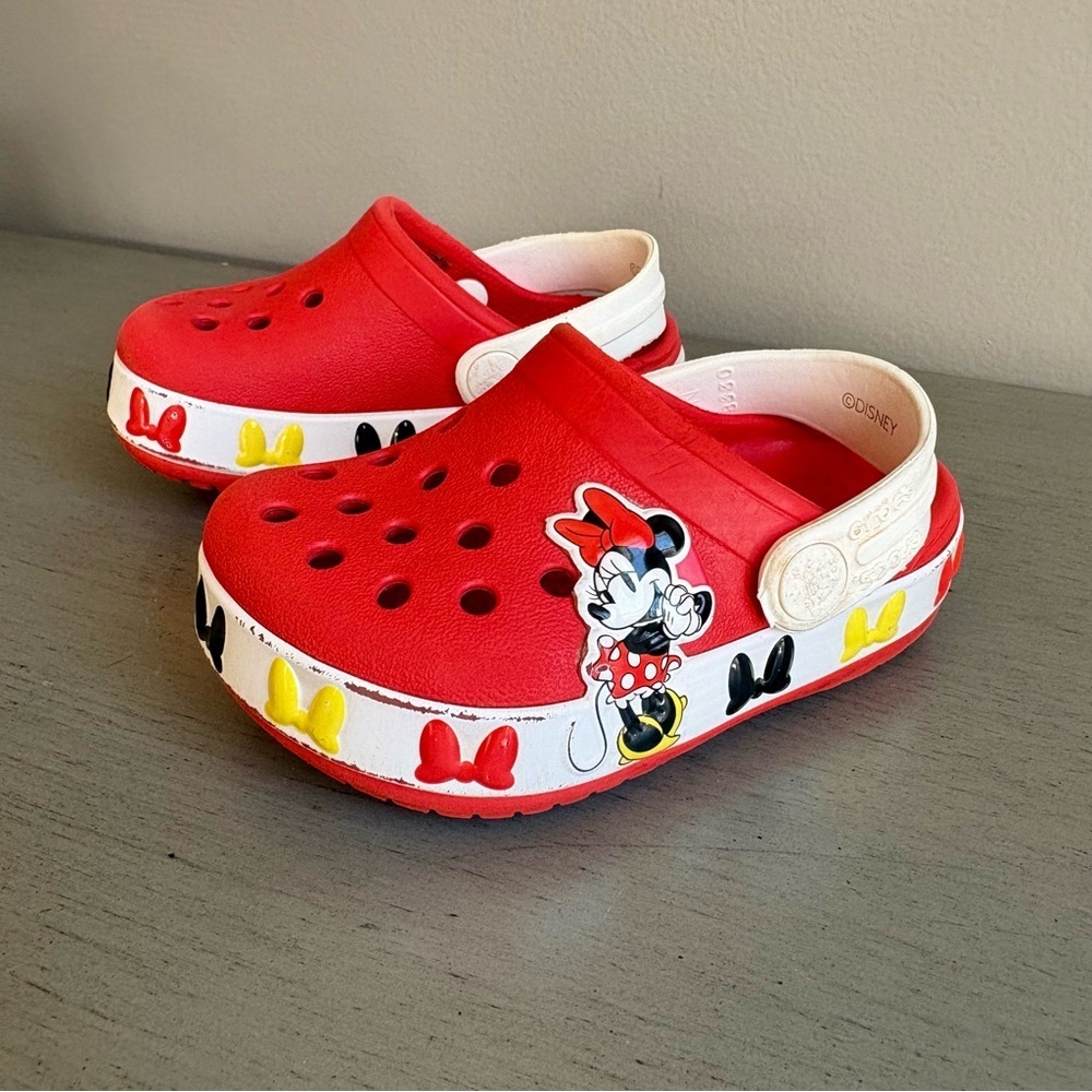 CROCS Disney Minnie Mouse Kids Slip On Clog Shoes Toddler Little Kids Sz 4 Red - Picture 2 of 14
